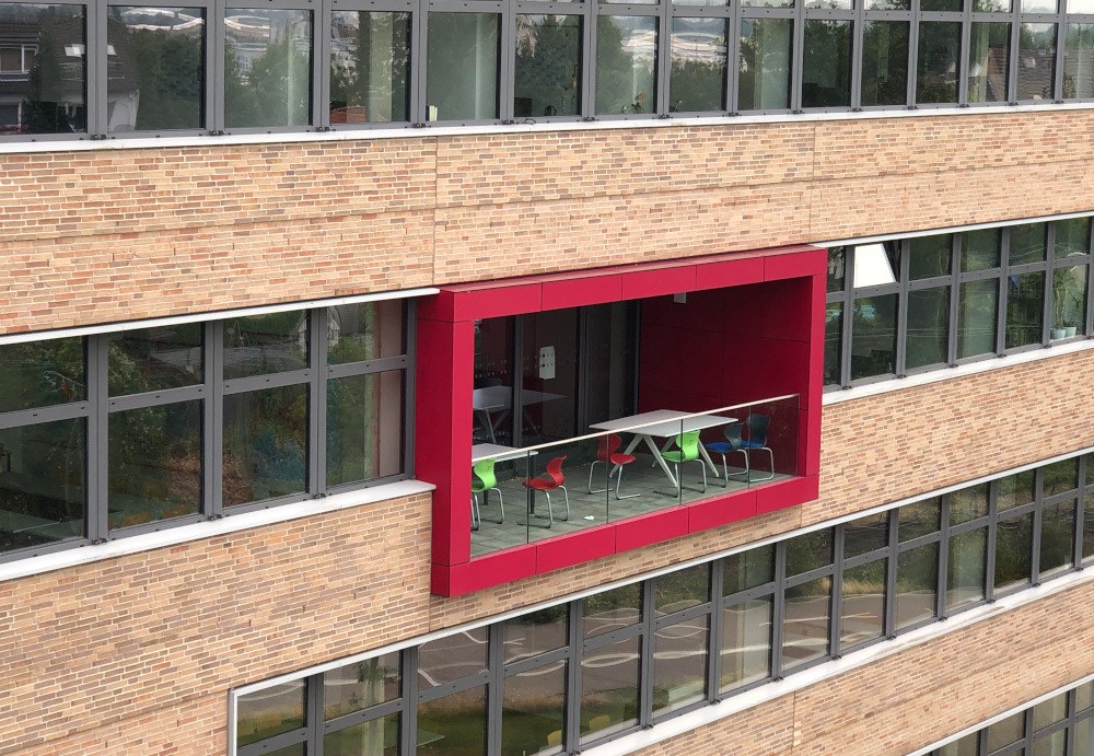 lernbalkon_hs-ruhr-west_muehlheim_1000.JPG Lernbalkon der HS Ruhr-West