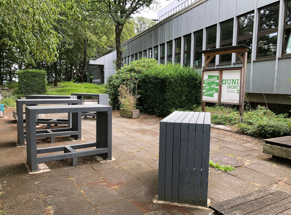outdoor-lehr-lernraum_bergische-universität-wuppertal_1000.JPG