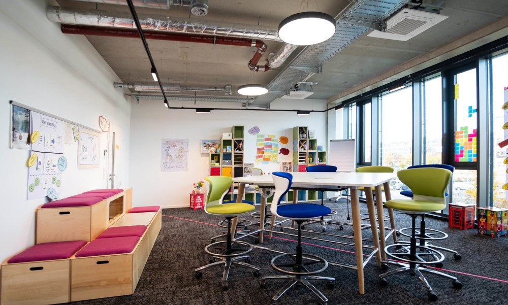 halle-51_workshopraum_th-koeln_1000.jpg Kreativraum im Innovation Hub